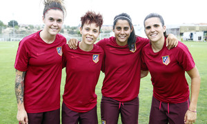 tem. 2016-2017. Amanda, Pereira, María León y Kenti