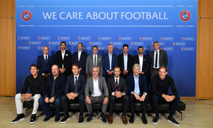 Reunión entrenadores UEFA