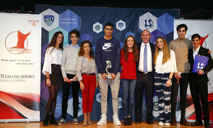 Temp. 18-19 | VII Gala del deporte del colegio Liceo Sorolla | Rodrigo Hernández premio al compañerismo