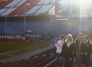 Temporada 2015-2016. Visita del Olympique de Lyon al estadio Vicente Calderón
