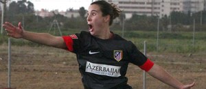 Temporada 2012-2013. Priscila celebra el primer gol ante el Sevilla F.C.