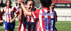 Temporada 2013-2014. Paula Serrano y Amanda celebran un gol