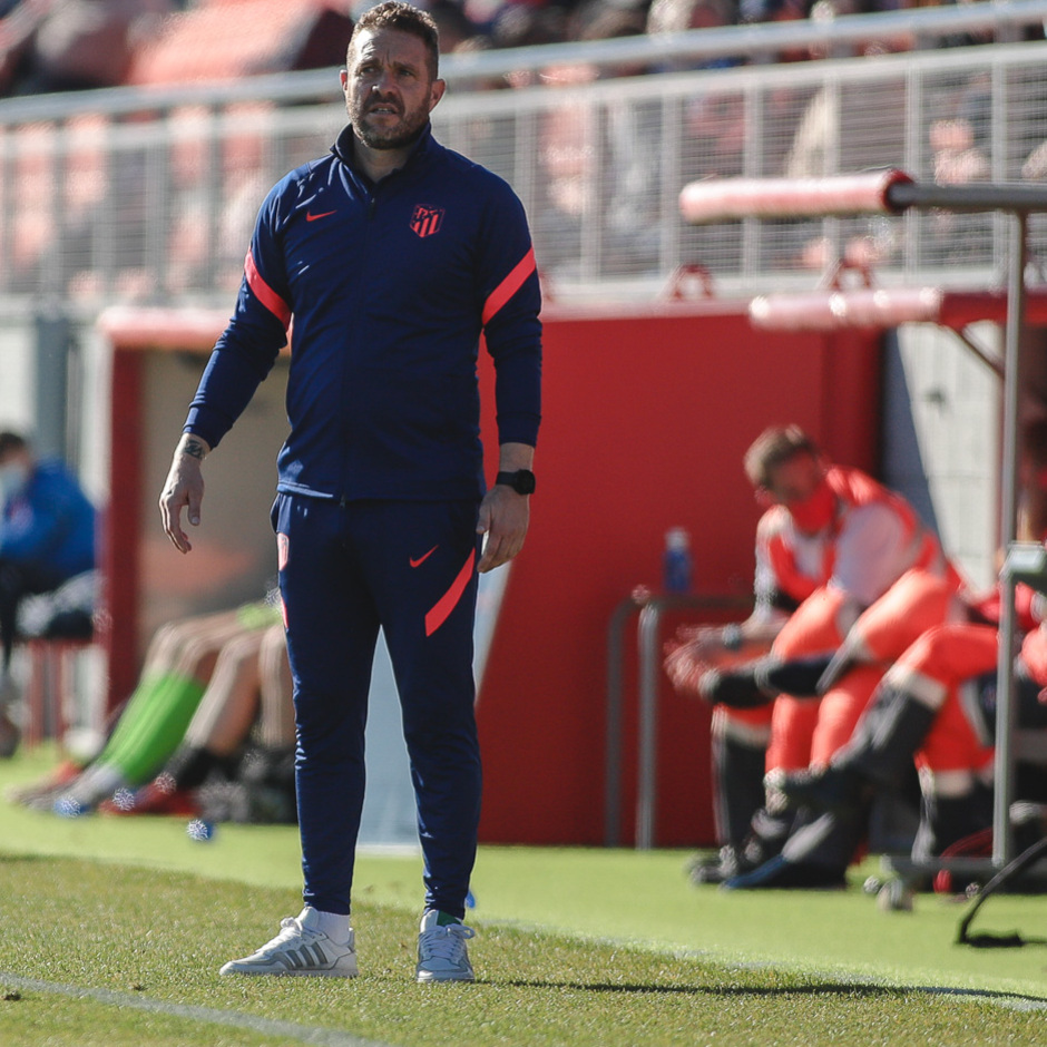 Luis García “Estoy muy contento por los tres puntos” Club