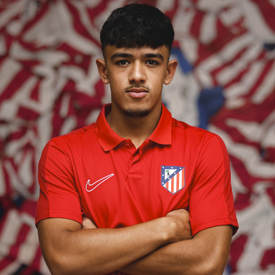 iker-luque-renueva-hasta-2027-club-atl-tico-de-madrid-web-oficial