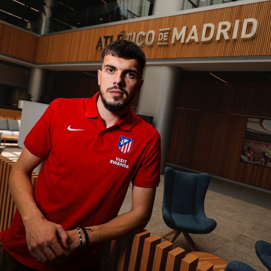 Aleksa Puric ficha por el Atlético Madrileño hasta 2029