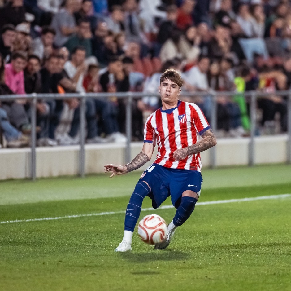 El Atlético Madrileño empató 4-4 con el Real Zaragoza.