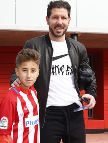 Jos&eacute; de Badajoz. Acci&oacute;n Fundaci&oacute;n. Simeone