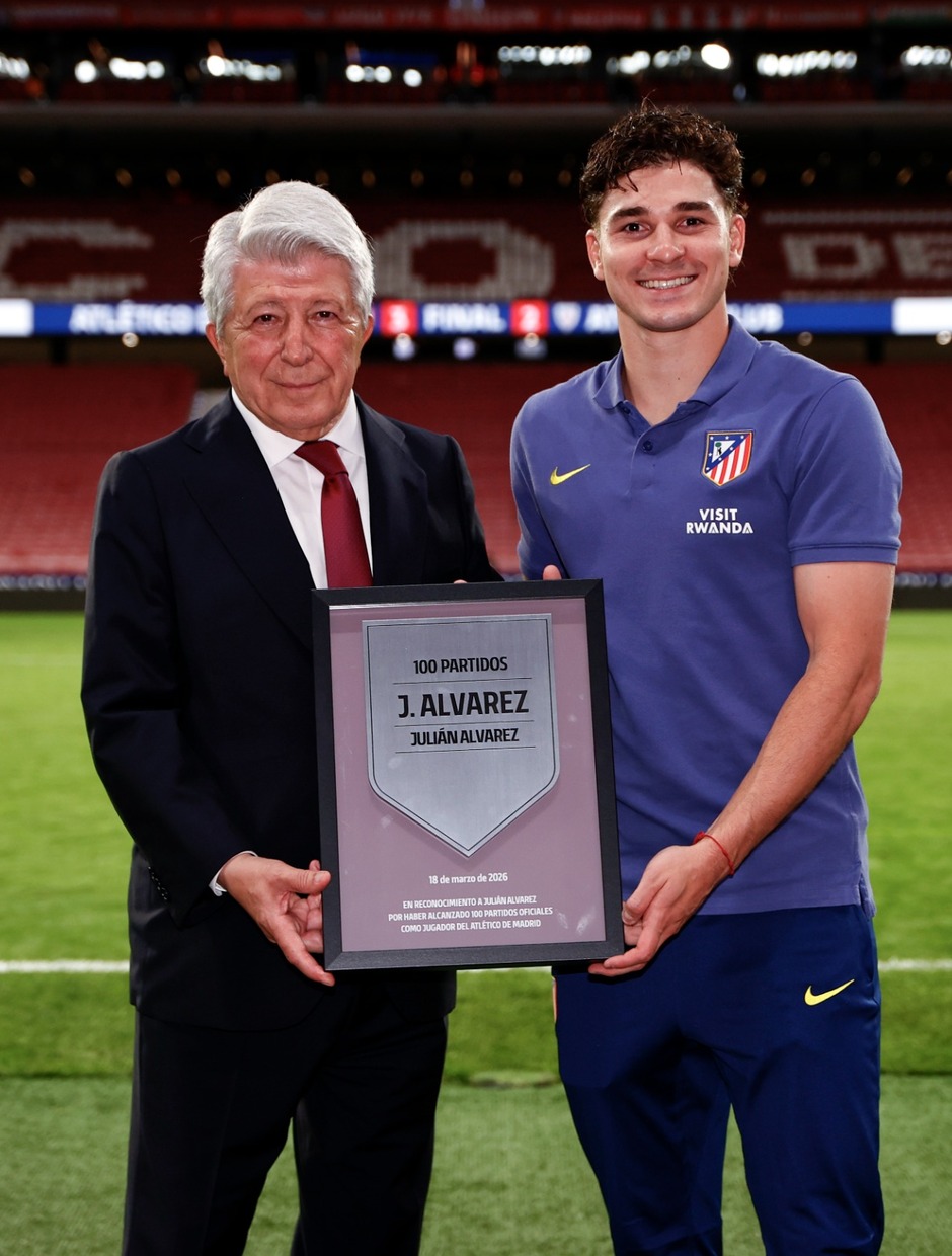 Temp. 25-26 | Atlético de Madrid-Athletic Club | Julián Alvarez placa