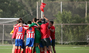 Temporada 13/14. El Cadete A celebra su trofeo