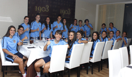Temp. 2013-2014. Presentaci&oacute;n F&eacute;minas en el Calder&oacute;n