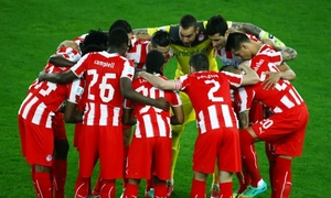 Imágenes Olympiacos. Grupo A Champions League. Conjura de equipo.