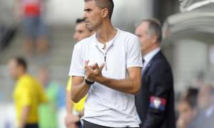 Gaizka Garitano, entrenador del Eibar, durante el partido frente a la Real Sociedad