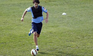 temporada 14/15 . Entrenamiento en la Ciudad deportiva de Majadahonda. Tiago rematando a puerta