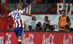 Atlético de Madrid - Celta. Miranda, celebra el gol del empate