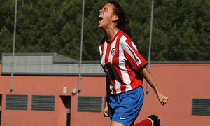 Temporada 2012-2013. Laura Ortega del Féminas C celebrando un gol