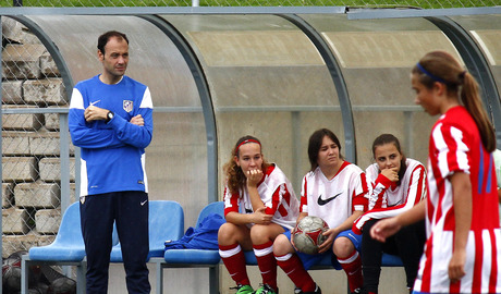 Temp 2014-2015. Alberto Pascual entrenador del Féminas Juvenil A