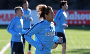 temporada 14/15. Entrenamiento en la ciudad deportiva de Majadahonda. Cerci corriendo durante el entrenamiento