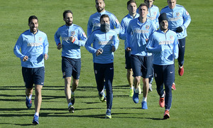 Entrenamiento matutino en la Ciudad Deportiva de Majadahonda. La mañana de entrenamiento comenzó con trabajo físico.