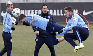temporada 14/15. Entrenamiento en la ciudad deportiva de Majadahonda.Jugadores realizando ejercicios físicos durante el entrenamiento
