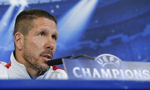 temporada 14/15. Rueda de prensa previa de Champions contra Bayer Leverkusen . Simeone la rueda de prensa en el estadio Vicente Calderón