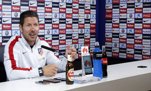 temporada 14/15. Rueda de prensa de Simeone en la ciudad deportiva de Majadahonda
