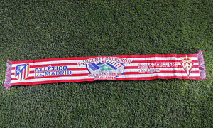 Bufanda conmemorativa del Día de las Peñas