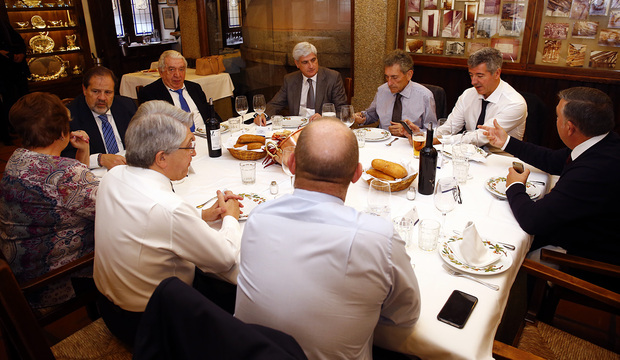 temporada 15/16. Comida de directivas Atlético Celta Copa del Rey. Posada