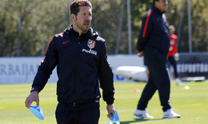 Temporada 15/16. Entrenamiento en la Ciudad Deportiva Wanda Atlético de Madrid. El cholo Simeone dirigió la sesión. (Alberto)