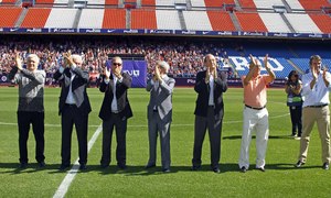 Temporada 2016-2017. Homenaje a los veteranos en el 50 años del estadio Vicente Calderón.
