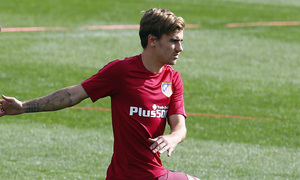 temporada 16/17. Entrenamiento en la ciudad deportiva Wanda. Griezmann durante el entrenamiento