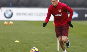 Temporada 16/17. Entrenamiento en la Ciudad Deportiva Wanda. 16/12/2016.Giménez