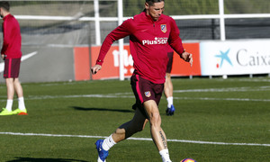 Temporada 2016-2017. Entrenamiento en la ciudad deportiva Wanda Atlético de Madrid 01_03_2017. Torres.