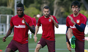 temporada 16/17. Entrenamiento en la ciudad deportiva Wanda.  Keidi realizando ejercicios físicos durante el entrenamiento