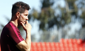 temporada 16/17. Entrenamiento en la ciudad deportiva Wanda. Simeone durante el entrenamiento
