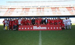 El Vicente Calderón albergó la II Edición de ‘Fútbol para todos’
