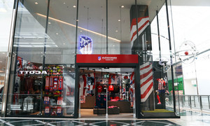 colina Email ayudar Club Atlético de Madrid · Web oficial - Abrimos una nueva tienda en el  Centro Comercial Plaza Río 2