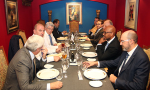 temporada 17/18. Comida de directivas Atlético Villarreal. Combarro