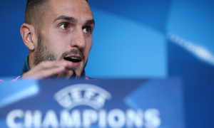 temporada 17/18. Rueda de prensa de previa de Champions Atlético Roma en el Wanda Metropolitano. Koke rueda de prensa