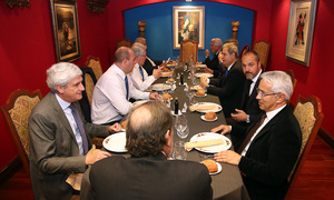 temporada 17/18. Comida de directivas Atlético de Madrid Las Palmas. Combarro