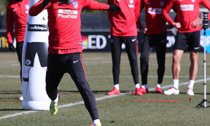 temporada 17/18. Entrenamiento en la ciudad deportiva Wanda. Griezmann durante el entrenamiento.