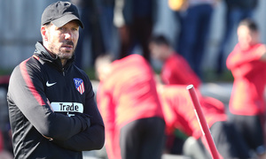temporada 17/18. Entrenamiento en la ciudad deportiva Wanda. Simeone durante el entrenamiento