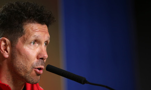temporada 17/18. Rueda de prensa de Simeone. Previa Europa League. Atlético Ársenal Wanda Metropolitano