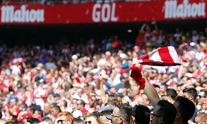 Temporada 2018/2019. Atlético de Madrid vs SD Eibar. Celebración afición.