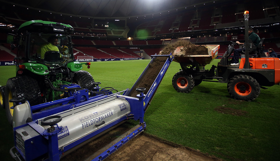 Temp. 18-19 | Cambio de c&eacute;sped en el Wanda Metropolitano. 13 de noviembre 2018