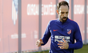 Temporada 18/19 | Entrenamiento en la ciudad deportiva Wanda | Juanfran