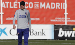 temporada 18/19. Entrenamiento en la ciudad deportiva Wanda. Simeone durante el entrenamiento