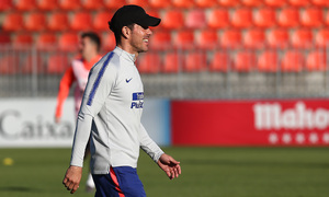 Temporada 18/19. Entrenamiento en la ciudad deportiva Wanda. Simeone durante el entrenamiento.