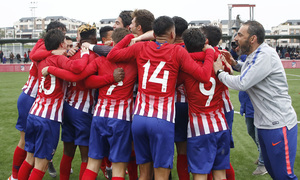 Temporada 18/19 | Celebración del Juvenil A tras ganar el Campeonato de Liga