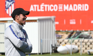 Temporada 18/19. Entrenamiento en la ciudad deportiva Wanda. Simeone durante el entrenamiento.