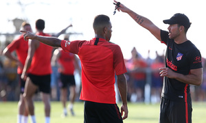 Temp. 19-20 | Entrenamiento en Los Ángeles de San Rafael |  Renan Lodi y Simeone